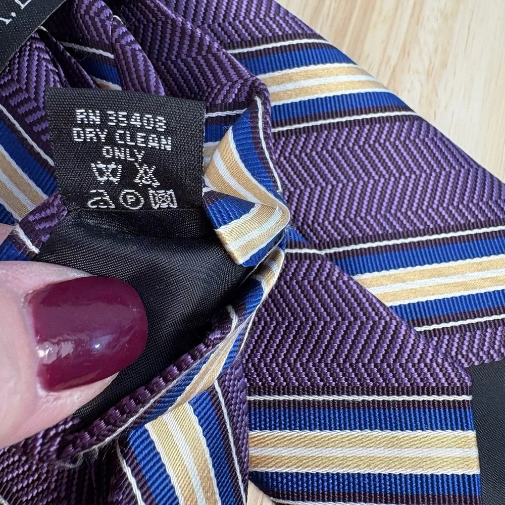 Jos. A. Bank Mens Silk Necktie Lavender Purple Blue Striped Woven Tie